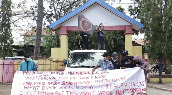 Waduh, Dugaan Pemotongan dan Penyelewengan Bansos di Jeneponto, PAM Sulsel Demo Dinas Sosial Pergerakan aktivis mahasiswa (PAM)  Sulawesi Selatan