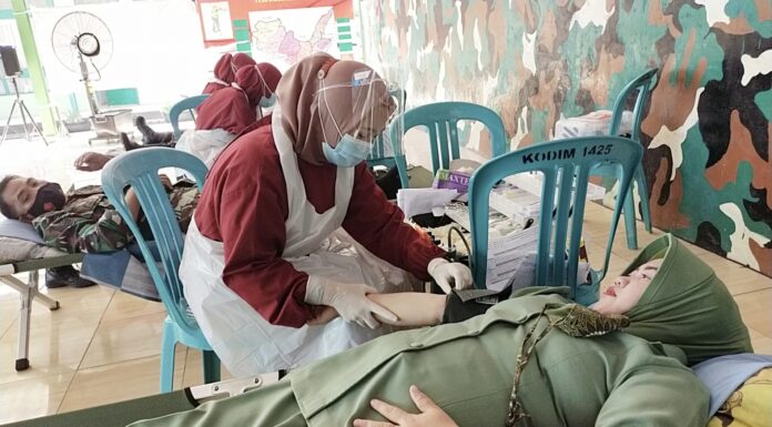 Hari Juang TNI AD, Kodim 1425 Jeneponto Tetap Laksanakan Bakti Sosial Donor Darah Kodim 1425 Jeneponto menyelenggarakan kegiatan bakti sosial donor darah dalam rangka memperingati hari Juang TNI Angkatan Darat