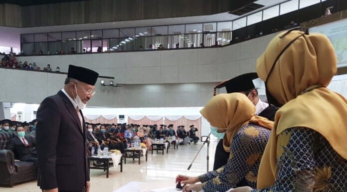 Bupati Jeneponto, Iksan Iskandar, menandatangani Memorandum of Understanding (MoU) pengembangan penelitian dan kelembagaan pendidikan dengan Universitas Pancasakti Makassar.