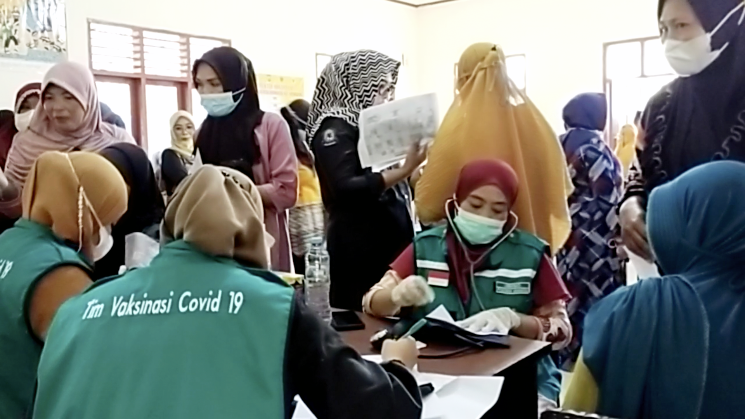 Karang Taruna Jeneponto Gelar Vaksinasi di Kecamatan Arungkeke, 316 Warga Divaksin