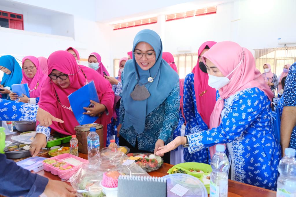 HGN Ke-62, Ketua TP PKK Sebut Pencegahan Stunting, Wasting, Obesitas Perlu Dukungan Lintas Program