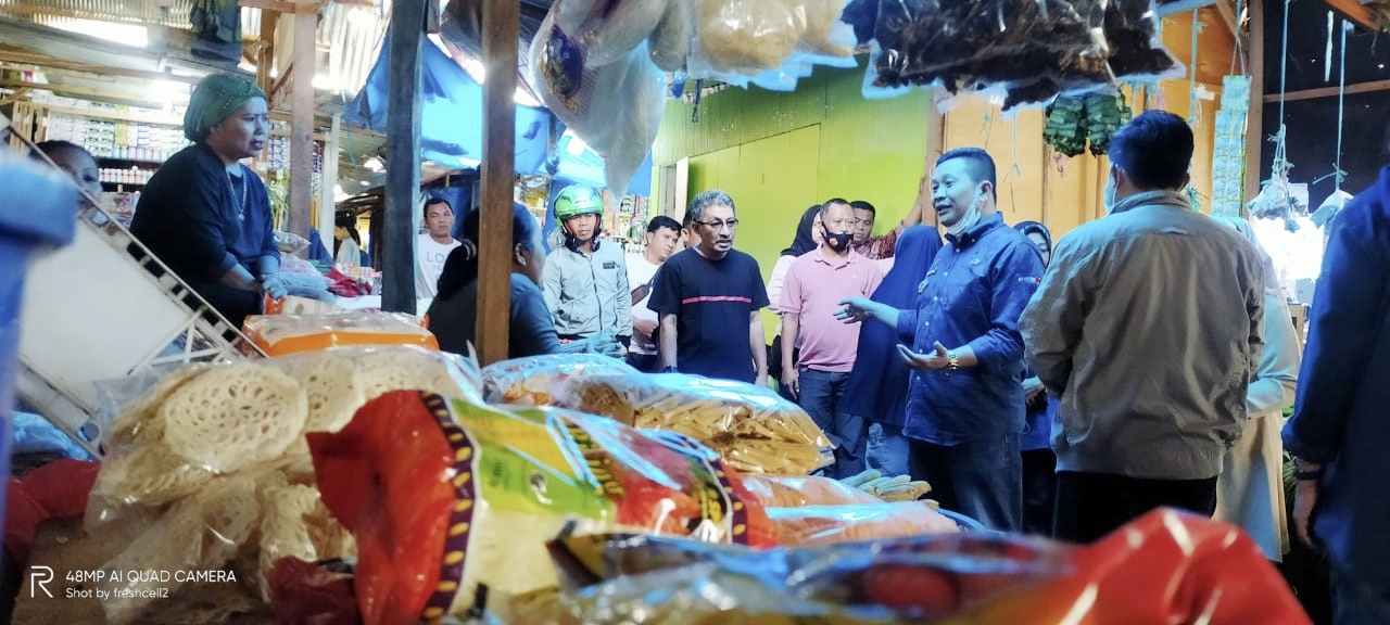 Pemkab Jeneponto Pantau Harga Minyak Goreng di Pasar Modern dan Tradisional