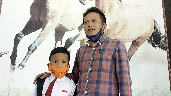 Anak Aktivis Jadi Duta Vaksinasi Usia 6-11 Tahun di Jeneponto, Alim Bahri Bilang ini