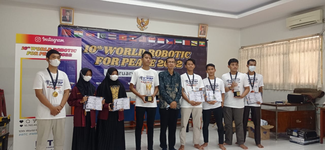 Tim Robotik MTsN 2 Jeneponto Raih Emas di Ajang Internasional 10th World Robotic For Peace