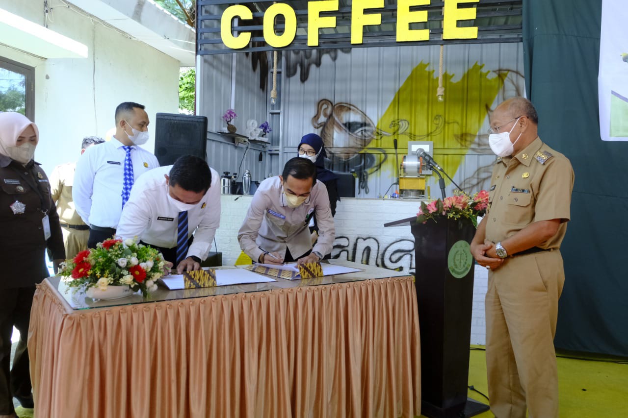 Bupati Jeneponto Hadiri Penandatanganan Kerjasama Kejari dengan Bank Sulselbar Cabang Jeneponto