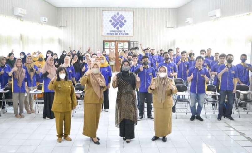Ketua TP PKK Jeneponto Paparkan Materi Soft Skill pada Pelatihan Kejuruan di UPT BLK
