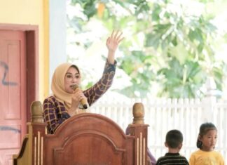 Hadiri Penamatan Siswa di Arungkeke