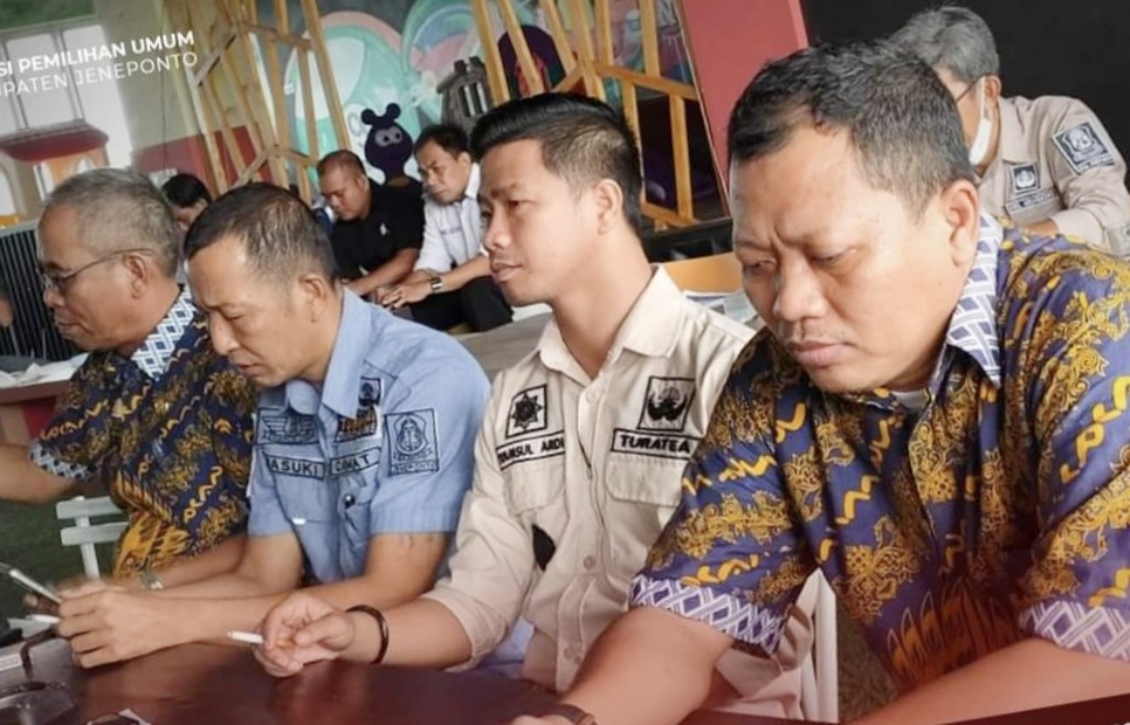 KPU Jeneponto Gelar PDPB Triwulan II dan Sosialisasi Aplikasi Lindungi Hakmu