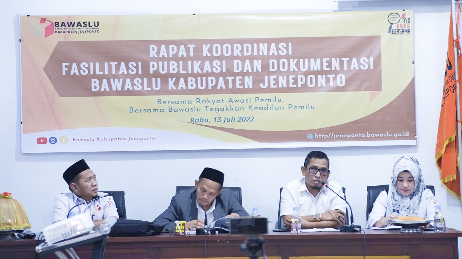Optimalkan Kerja Kehumasan, Bawaslu Jeneponto Gelar Rakor Fasilitasi Publikasi dan Dokumentasi