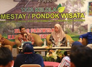 Jadi Pemateri pada Pelatihan zTata Kelola