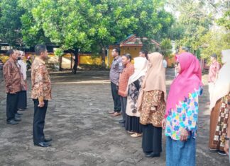 Pimpin Apel di Disdikbud