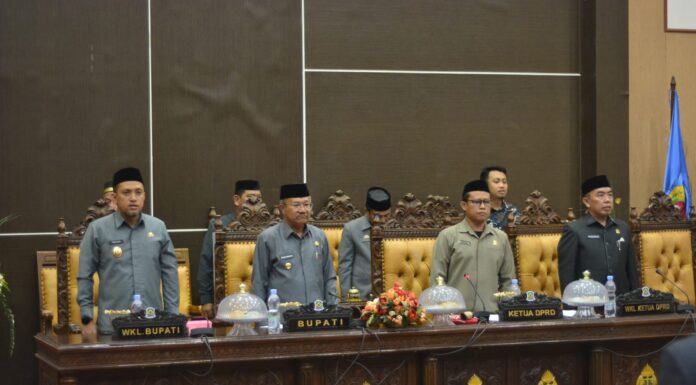 Serahkan Ranperda Perubahan APBD 2022, Bupati Jeneponto Sebut Belanja Daerah Bertambah Rp 65 Miliar Serahkan Ranperda