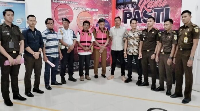 Mantan Sekretaris DPRD Jeneponto Ditahan Kejari, Dugaan Korupsi 2,2 Miliar Mantan Sekretaris