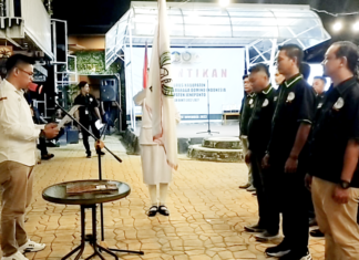 Hadiri Pelantikan