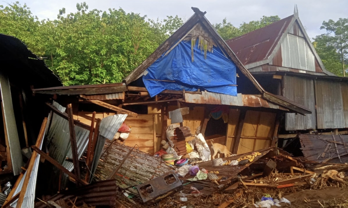 Pasca Banjir, Pemkab Jeneponto Lalaikan Korban di Desa Pappalluang