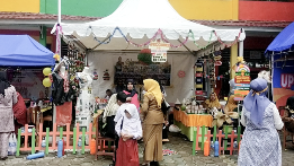 Kadisdikbud Jeneponto Buka Gelar Karya dan Bakat Murid yang Digelar UPT SDN 8 Binamu