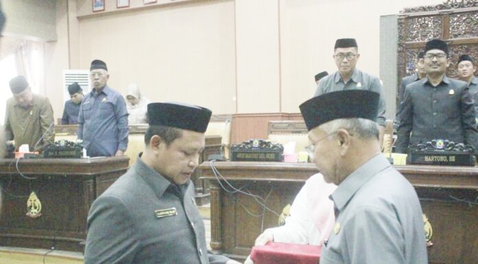 Paparkan Dua Ranperda, Bupati Jeneponto Iksan Iskandar Harap dapat Respon Cepat Paparkan