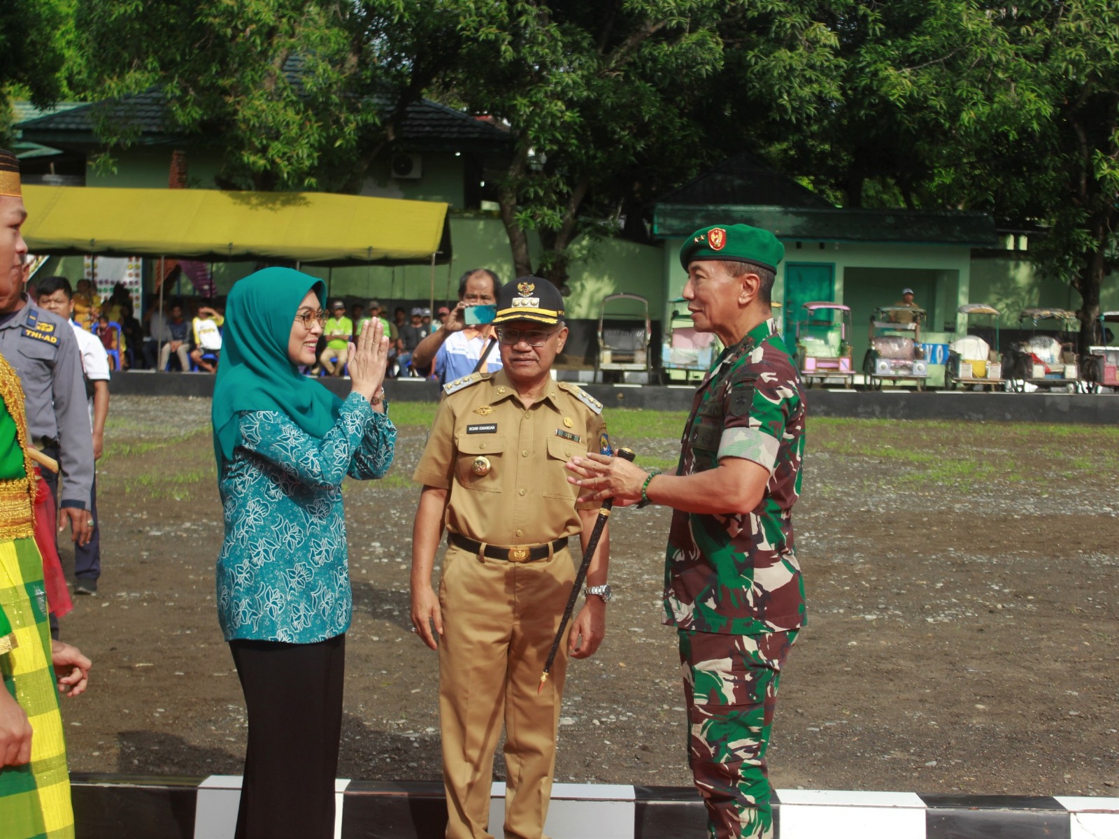Bupati dan Ketua TP PKK Jeneponto Sambut Pangdam XIV Hasanuddin
