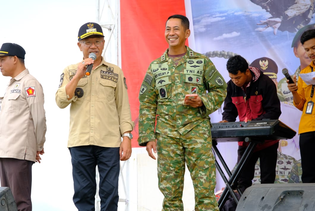 Pangdivif 3 Kostrad Tinjau Latjungar Static, Bupati Iksan Iskandar Harap ini