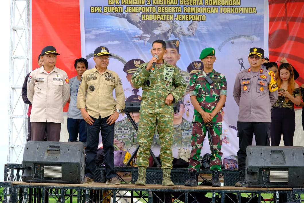 Pangdivif 3 Kostrad Tinjau Latjungar Static, Bupati Iksan Iskandar Harap ini