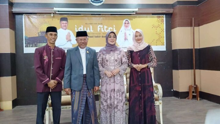 Dandim 1425 Hadiri Open House Bupati Jeneponto Iksan Iskandar bersama Keluarga Dandim