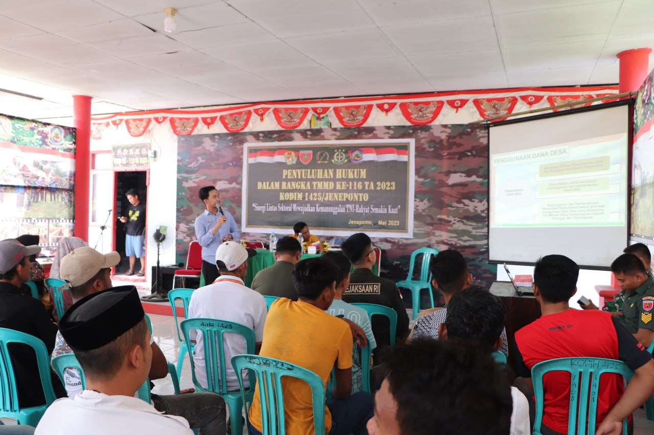 Bukan Hanya Sasaran Fisik, Satgas TMMD ke-116 Kodim Jeneponto juga Gelar Penyuluhan Hukum