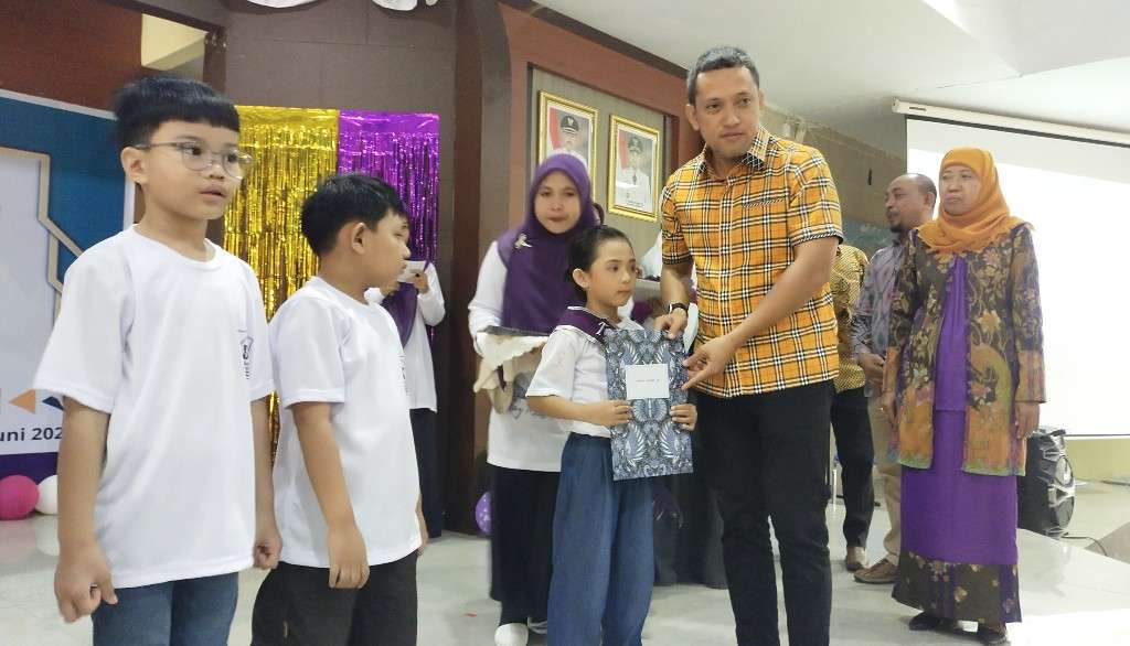 Pentas Akhir Tahun Ajaran dan Pelepasan 77 Peserta Didik TK LP2AUD Belay Kasih Jeneponto