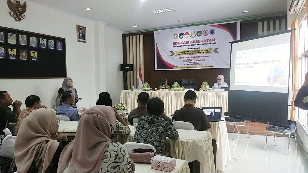 HBA ke-63 dan HUT XXIII IAD, Kejari Jeneponto Gelar Kegiatan Bertajuk Edukasi Kesehatan