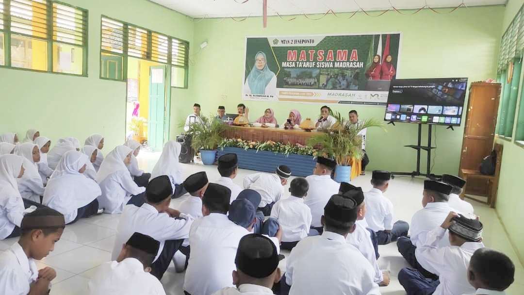 Matsama Serentak, 243 Peserta Didik Baru MTsN 2 Jeneponto Ikuti Pembukaan