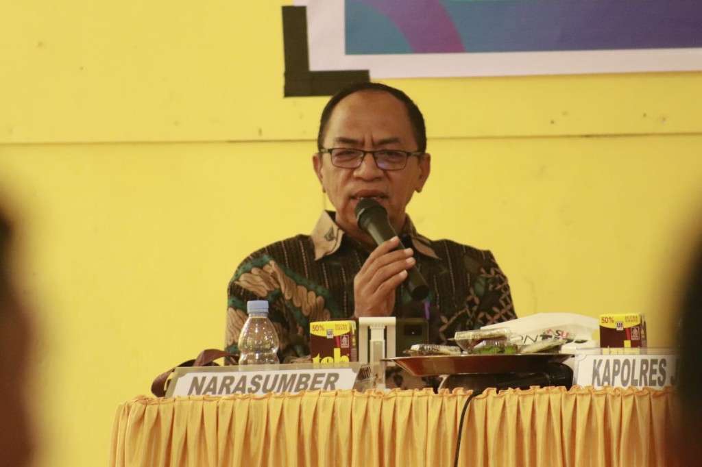 Bawaslu Jeneponto Gelar Sosialisasi Pengawasan Netralitas ASN, TNI dan Polri, Arumahi Paparkan ini