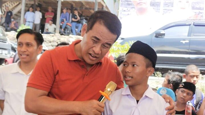 Sosok Anak Yatim Piatu yang Ditanggung Andi Amran Sulaiman Hingga Perguruan Tinggi Sosok Anak