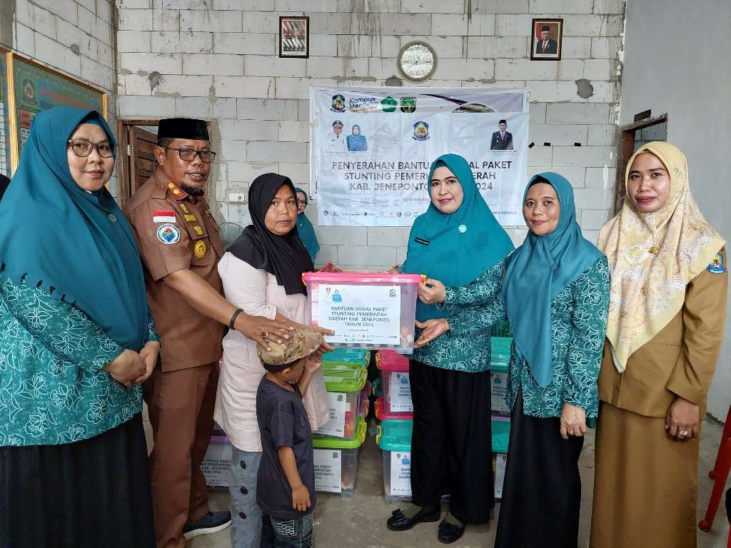 Pj Ketua TP PKK Jeneponto Terus Bergerak Sambangi Keluarga Berisiko Stunting