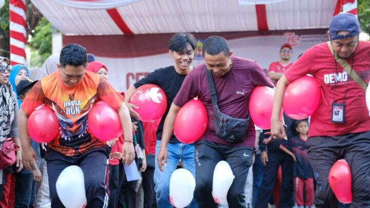 Lomba Lari Balon dan Sarung Semarakkan Peringatan HUT Ke-79 RI di Jeneponto Lomba Lari Balon