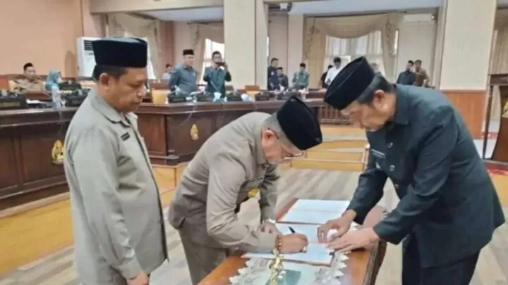 DPRD Jeneponto Gelar Rapat Paripurna Persetujuan Ranperda Pertangggung Jawaban APBD 2023 Alex Nursaina