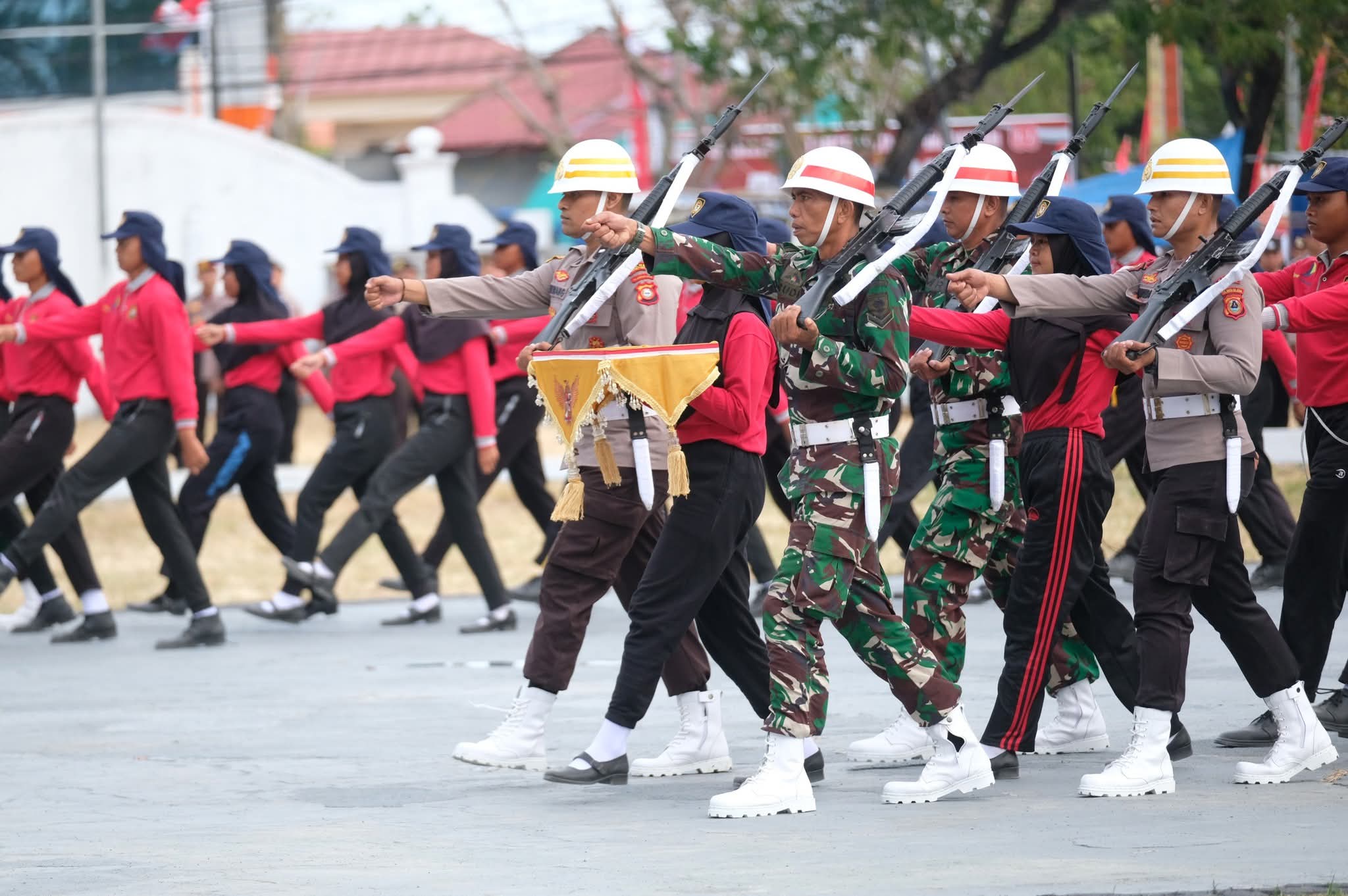 Bupati Jeneponto Pimpin Gladi Bersih Pengibaran Merah Putih Jelang Upacara HUT RI ke-80