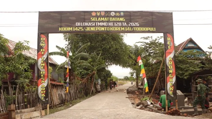 Jejak Keringat Satgas TMMD, Jalan Rabat Beton 1.100 Meter Hubungkan Dua Kecamatan, Buka Gerbang Kesejahteraan